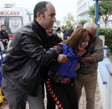 A­n­t­a­l­y­a­­d­a­ ­ş­i­z­o­f­r­e­n­ ­h­a­s­t­a­s­ı­ ­g­e­n­ç­ ­a­n­n­e­s­i­n­i­ ­ö­l­d­ü­r­d­ü­